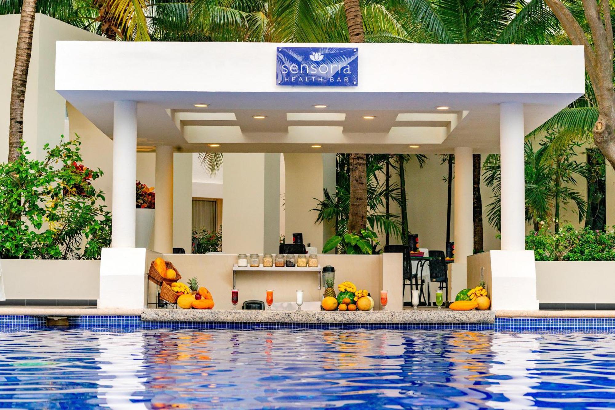 Отель Grand Oasis Palm Канкун Экстерьер фото Seasonal Spa